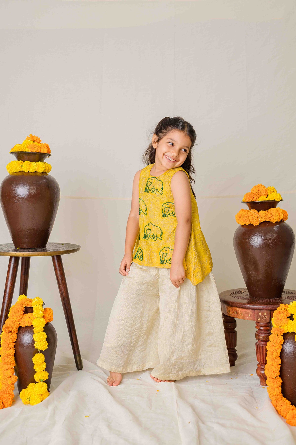Boondi Bandhan Twinning Set