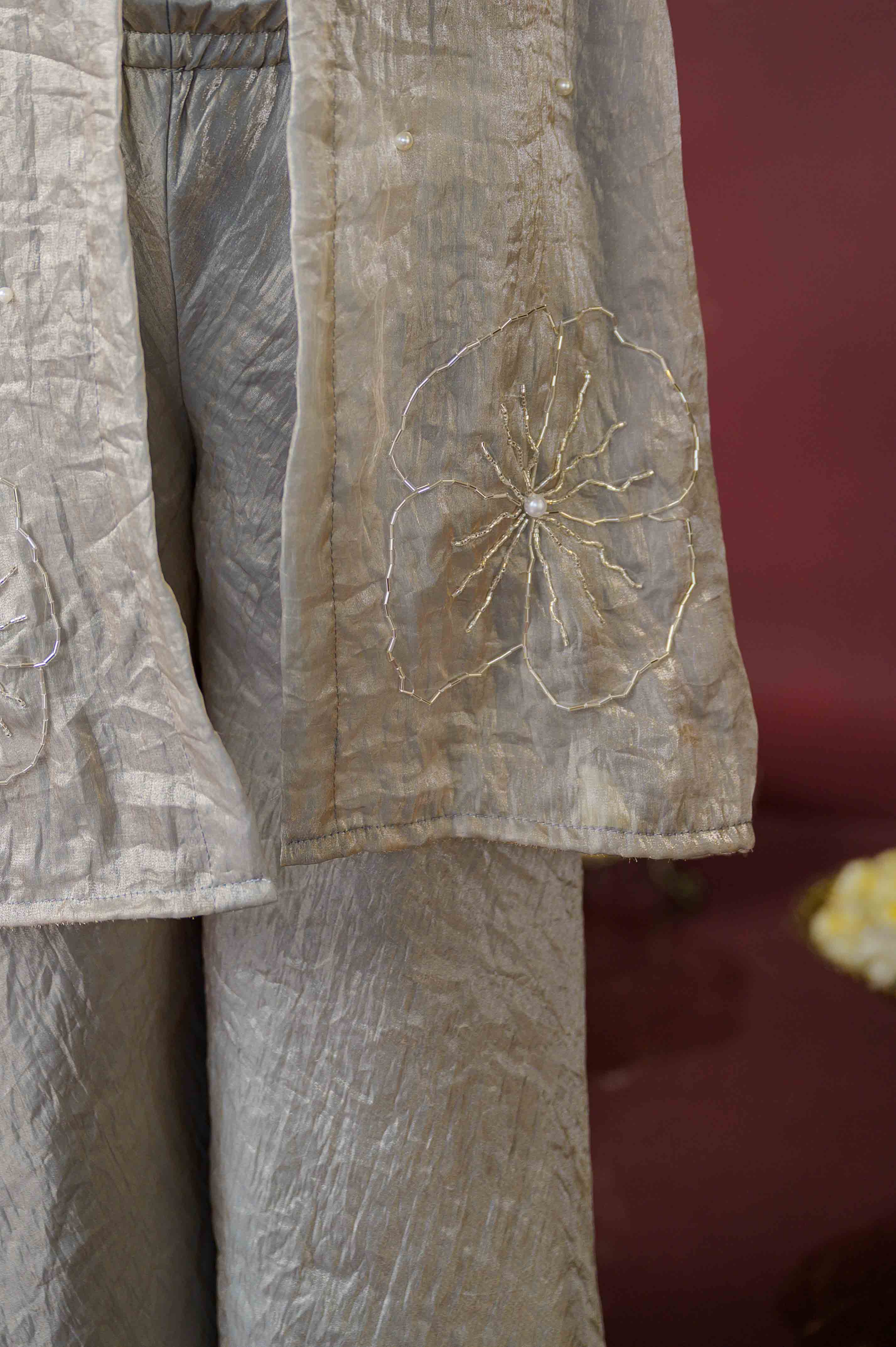 Chandni Sheher Cape Set