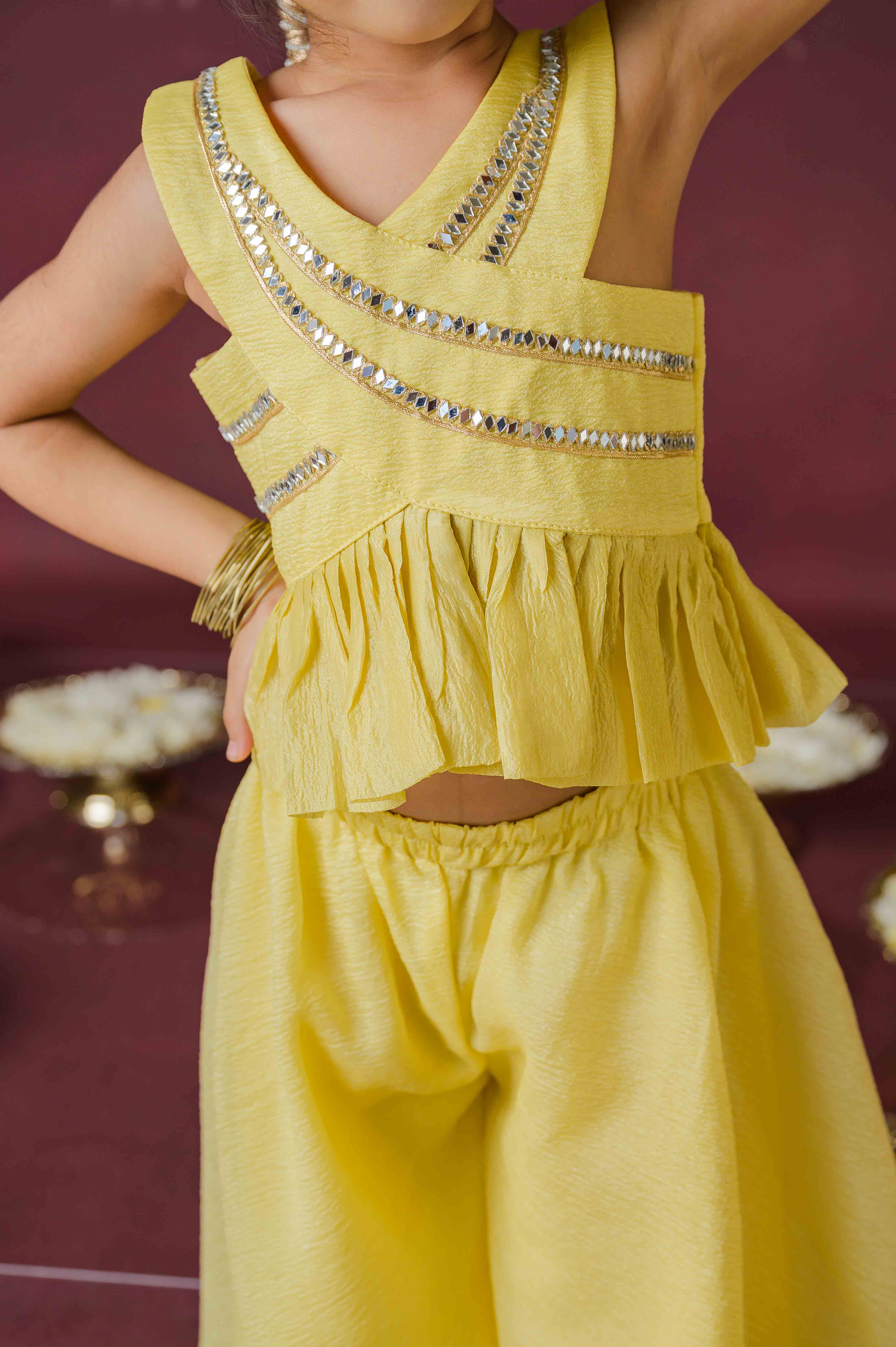 Surajmukhi Tara Peplum Set