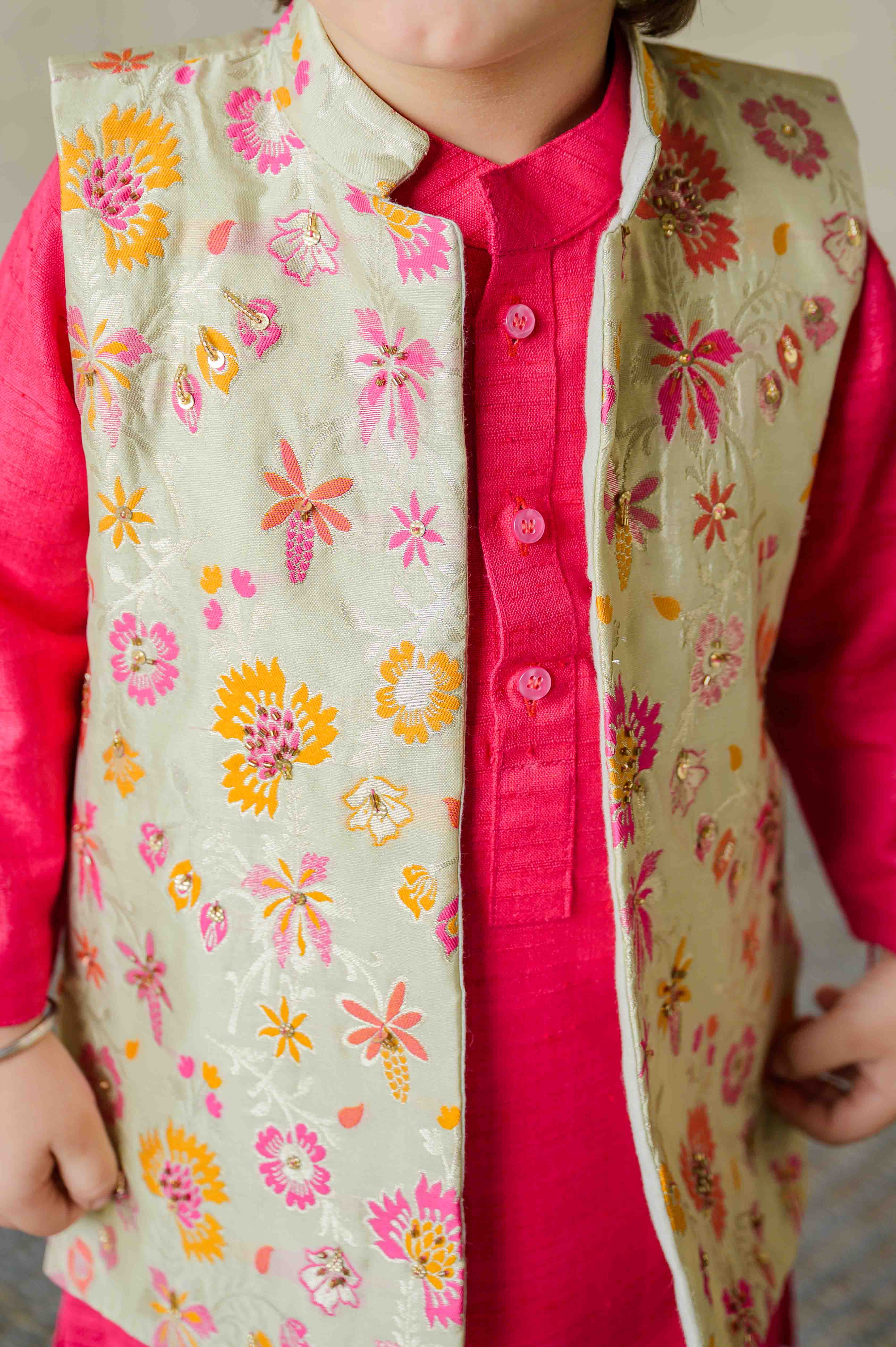 Gulabi Baagh Kurta Set